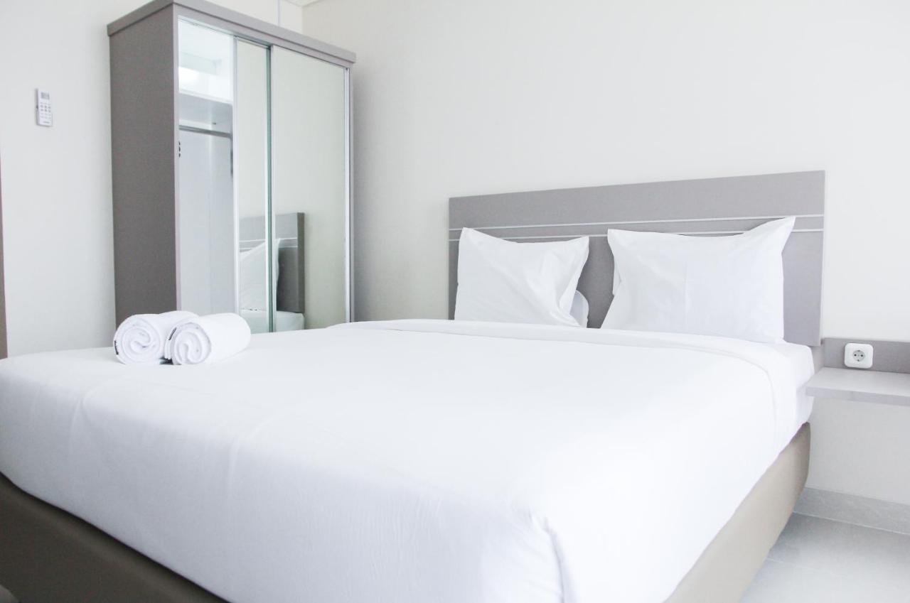 Apartemen Cozy At Elpis By Travelio